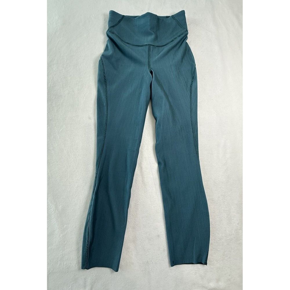 lululemon base pace 25” leggings two toned ribbed green Jasper/blue chill size 4